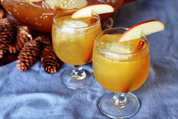 Unique Holiday Cocktails Double Cider-Bourbon Punch