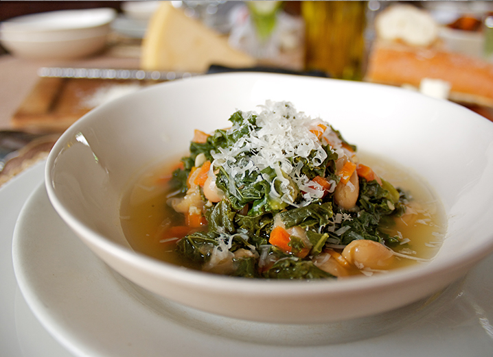 kale and white bean soup