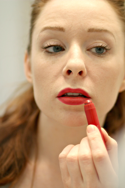 how to create a bold lip