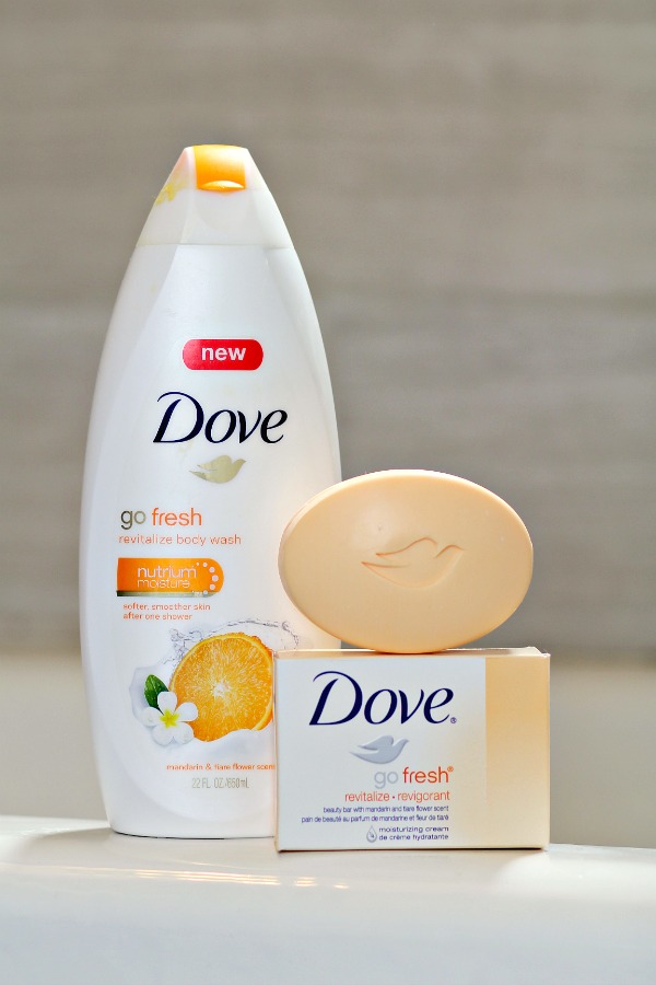 Dove holiday. Dove. Фирма dove. Продукты dove. Dove вещи.