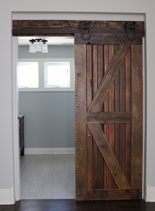 Farmhouse Chic Sliding Barn Doors So Chic Life