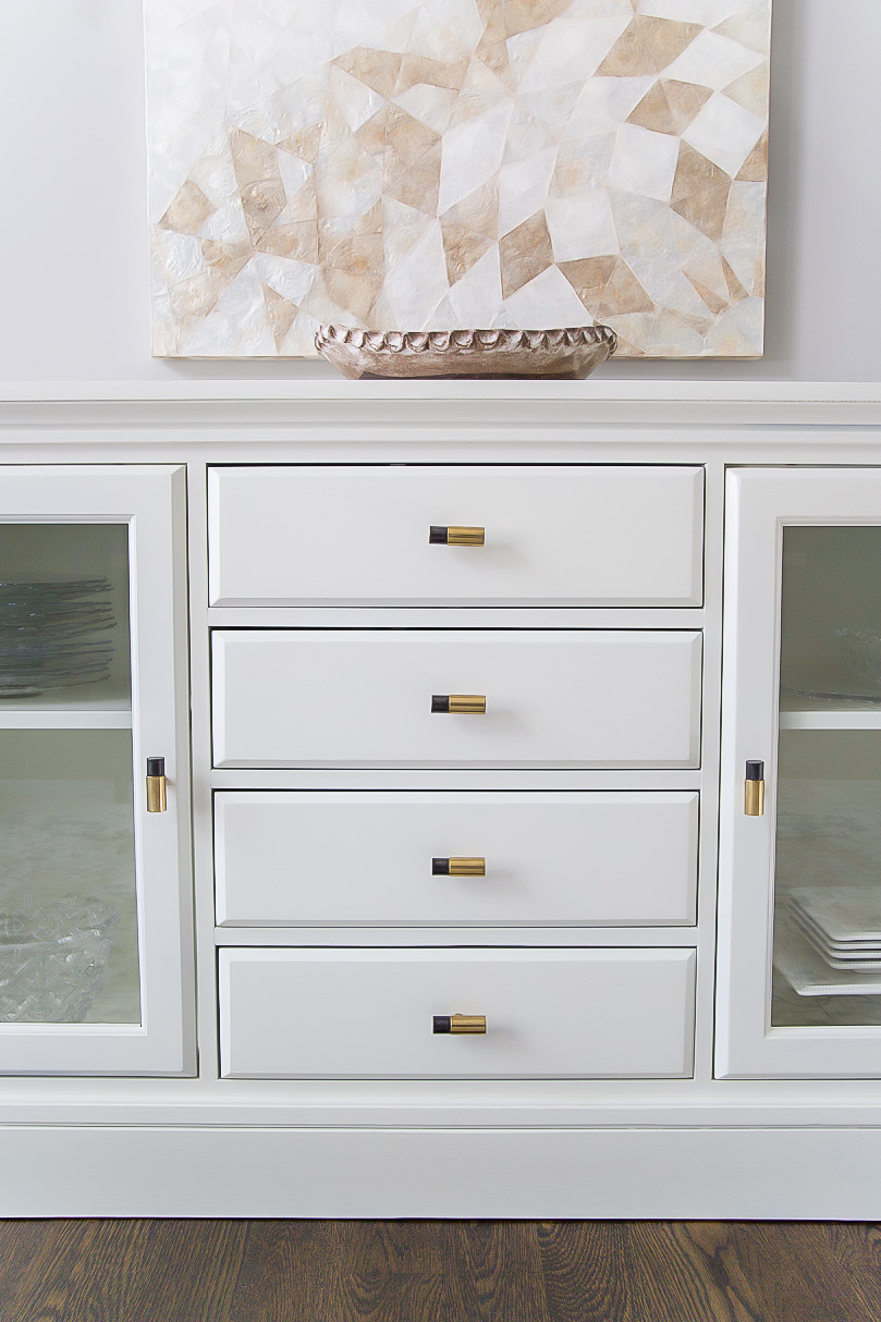 Are you ready to learn how to paint Pottery Barn furniture ? I was skeptical at first, but not only did it turn out better than we expected.